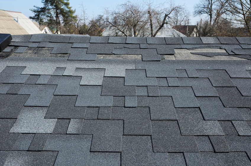 7 Signs Your Roof Has Storm Damage After a North Carolina Storm